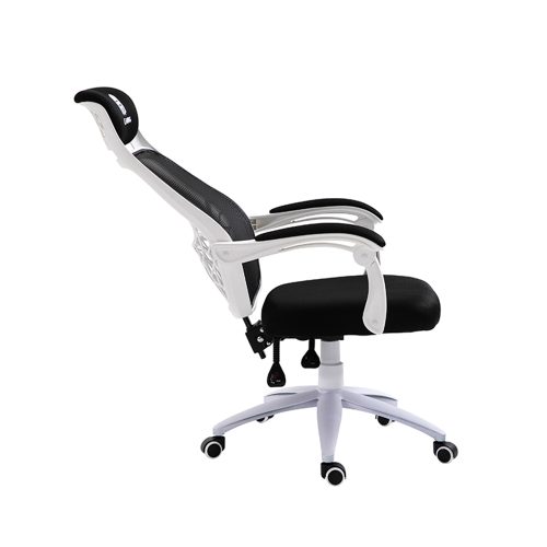 Throne-S-05